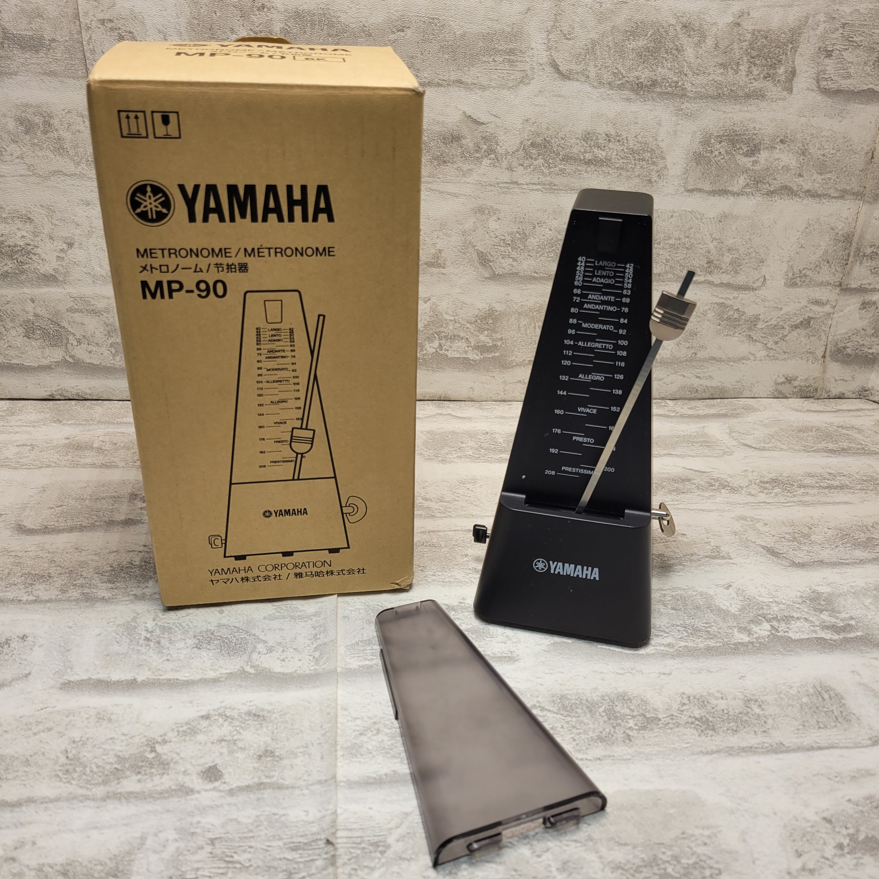 Yamaha MP-90 Pendulum Metronome, Black (7857385111790)